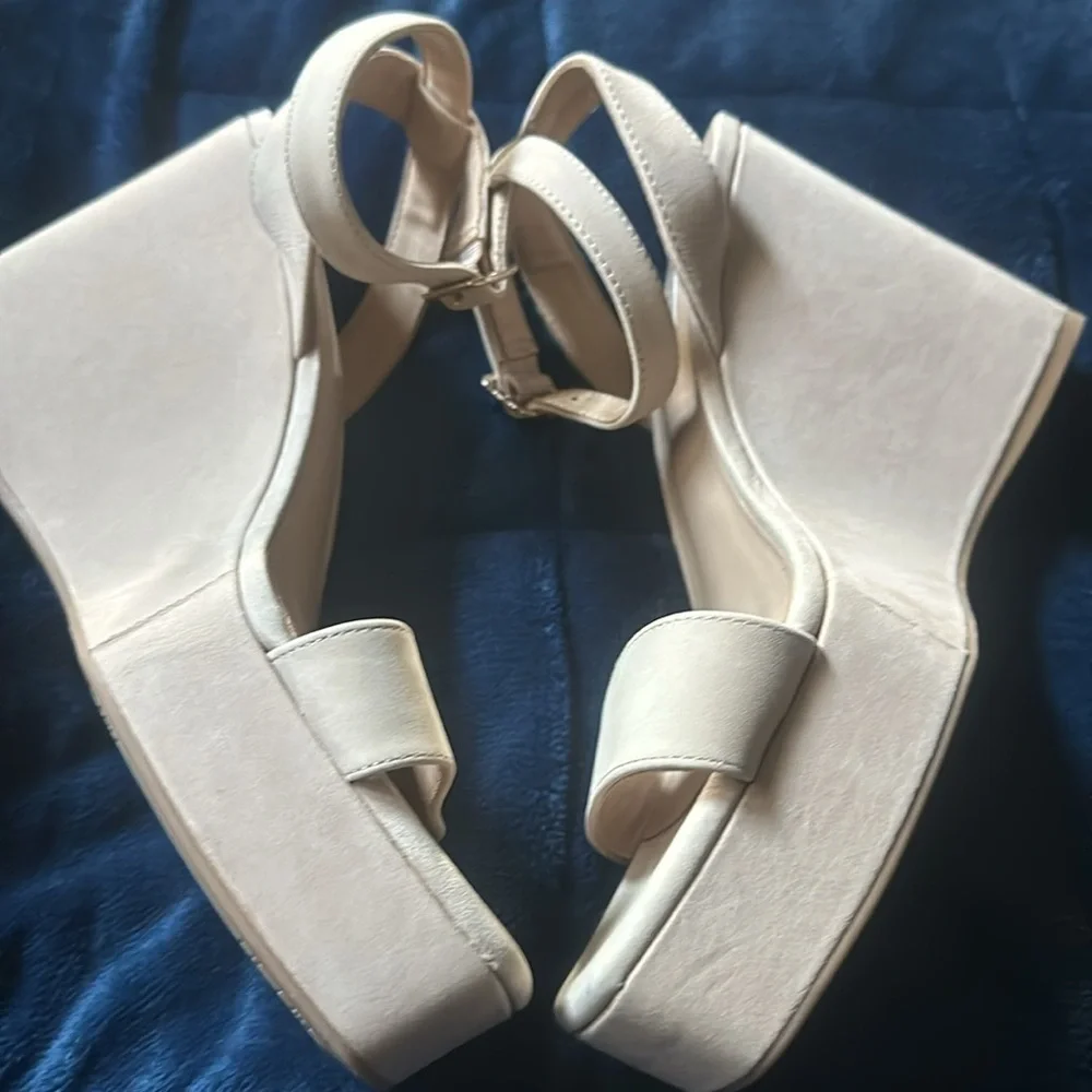 Antonio Melani Madelle Bespoked Nude platform wedges